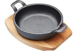 ARTESA Miniaturowa żeliwna zapiekanka Artesà z drewnianą deską do serwowania, płytka patelnia odporna na piekarnik, na zapiekanki, tapas, curry i mięso, bezpieczna płyta indukcyjna, okrągła, czarna