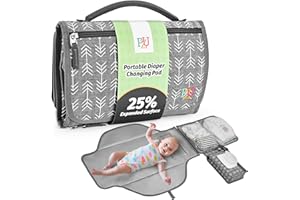LIFEFLUENT Wickelunterlage Unterwegs - Tragbare Wickelauflage für Baby mit Wischtasche, wasserdicht und leicht zu reinigen, Grauer Pfeil