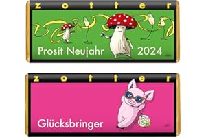 Zotter Schokolade 2er Set mit "Glücksbringer" & "Prosit" Tafelschokolade, 2x70g Schokolade gefüllt mit je Milchschoko-Mousse & Marc de Champagne, perfekt zum Verschenken zu Silvester & Neujahr 2023