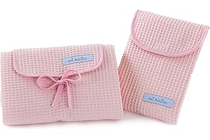 Mi bollito – Set de 2 unidades, cambiador de bebé impermeable más bolsa pañalera para toallitas y pañales. Fabricado íntegramente en España. (Rosa claro)