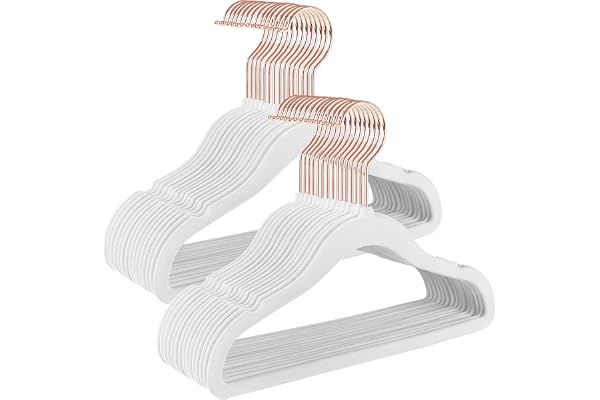 SONGMICS Cintres Enfants, Lot de 50, en Velours, avec Crochets Rose Gold, Antiglisse, Modèle Enfant, pour Jupes, Robes, Pantalons, T-Shirts, Blanc CRF027W01
