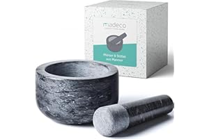 MADECOSTORE madeco Mortier avec pilon en marbre Ø 14 cm – Idéal pour les épices, les herbes et les noix – Set mortier en pierre avec tampon antidérapant pratique – Design mortier et pilon en marbre grand