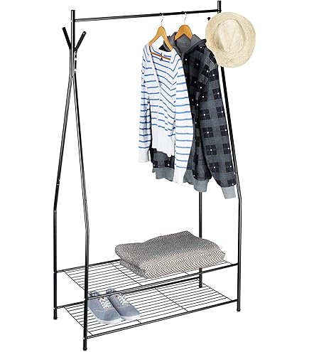Relaxdays kledingrek metaal, 2 planken & 4 haken, kledingstang, hal & kleedkamer, h x b 158 x 60 x 33 cm, wit, 1 stuks Relaxdays kledingrek metaal, 2 planken & 4 haken, kledingstang, hal & kleedkamer, h x b 158 x 60 x 33 cm, wit, 1 stuks