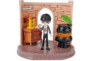WIZARDING WORLD HARRY POTTER - PLAYSET COURS DE POTION - Coffret Univers Magique Cours De Potion Avec 1 Figurine Articulée Harry Potter et Accessoires - 6061847 - Jouet Enfant 5 ans et +