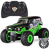 Monster Jam Grave Digger RC Truck, 1:24 &ouml;l&ccedil;ek, uzaktan kumandalı