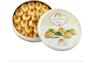 Zaitoune Pistachio Maamoul - 500 g | Luxury Middle Eastern Buttery Nut-Filled Biscuits Traditionally Handmade in Turkey | Beautiful Reusable Gift Tin | Perfect with Tea | Great Ramadan Sharing Present