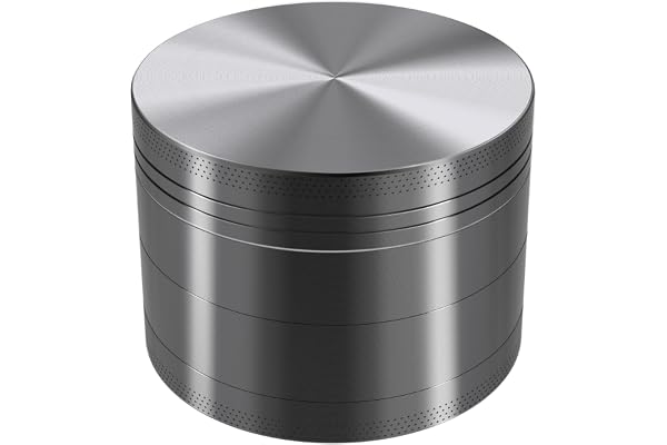 KitchenBoss Grinder liten kvarn i metall, 4 delar, krossare 4,9 cm med rengöringsverktyg för kryddor(nickelsvart)