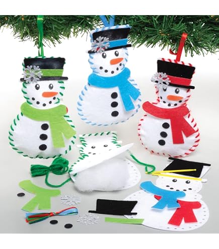 Baker Ross FC151 Kit da Cucito Pallina di Natale - Confezione da 3, Set da Cucito per Bambini, Attività Creative per Bambini, Progetto Ideale di Arti e Mestieri
