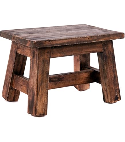 Landelijke rustieke houten krukjes, Antieke krukjes, Oud houten k - houten banken en krukjes voor binnen en buiten - Zitmeubels, banken, fauteuils, stoelen sofa's - De Jong Interieur
