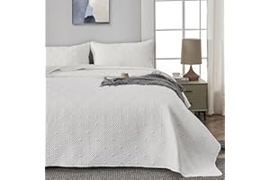 Qucover Bedspreads King Size 3-Piece White Quilted Bedspreads Breathable Geometric Pattern 3D Ultrasonic Quilting Technology Lightweight Summer Bed Spread Quilted Throw with Pillow Shams, 240x260cm