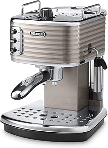 De'Longhi Scultura Traditional Barista Pump Espresso Machine, Coffee and Cappuccino Maker, ECZ351BG, Champagne
