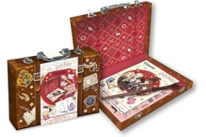 CRAYOLA - Valigetta della Magia Harry Potter, Set Creativo con 30 Fogli di Attività, Velvet Art, Stickers, Mini Matite e Bacchetta magica, per Bambini da 3 anni, 35176