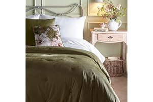 Appletree Olive Green Velvet Bedspread (220x150cm) – Quilted & Reversible – Tufted Button Detail – Soft Touch Fabric – Chesterfield Style Throw – Luxury Green Bedding – Elegant Bedroom Decor