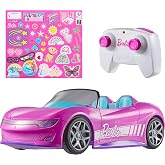 Hot Wheels Barbie Cabrio RC Pembe Uzaktan Kumandalı Araba, &Ccedil;ıkartma Dahildir, İki Bebek ve A&ccedil;ılabilir Bagaj i&ccedil;in Koltuk, &Ccedil;ocu