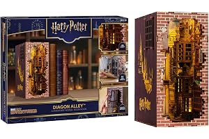 Revell Modellbyggsats Tiny Adventures I Diagon Alley Harry Potter I 3D miniatyrhus I Book Nook trä bokstöd I födelsepresent för fans I bokstöd Harry Potter