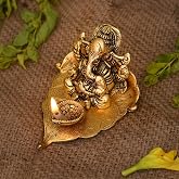 Collectible India Ganpati Return Gift Ganesh Idol on Leaf Gift - Ganesha with Diya - Metal Diya for Diwali Decoration Items H