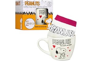 Get Trend Peanuts Snoopy Mug & Socks Gift Set for Teens & Women, 340ml/11.5oz Ceramic Tea Coffee Cup & Casual Calf Length Socks, Gifts for Her (Red Snoopy)