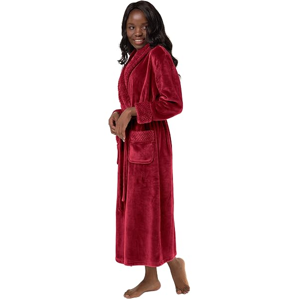 Turquaz Damen Fleece-Bademantel – Weich, Warm & Kuschelig – Mit Gürtel, Pflegeleicht
