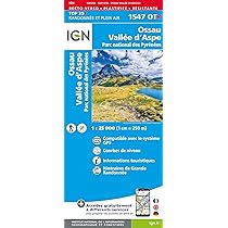 Couverture du livre 1547OTR Ossau - vallee d'aspe parc nat.pyrenees resistante