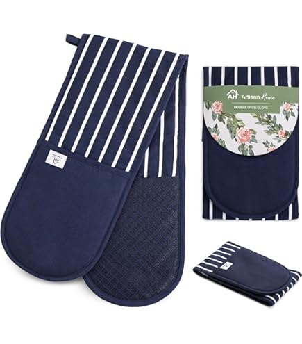 Manique Et Gant De Cuisine De Différentes Couleurs Et Textures. Tissu