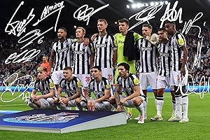RJR PRINTS Newcastle United Team Line Up v PSGA Champions League Team Multi Firmada 12 x 8 pulgadas Foto impresa autógrafo regalo de fútbol