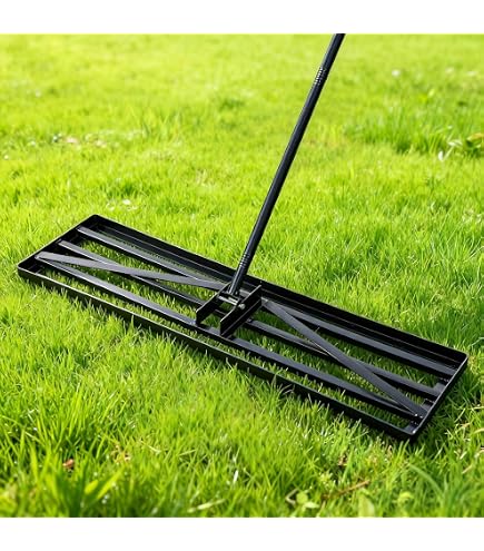 Niveleur Gazon Raclette à Gazon 114cm - Manche Réglable 198cm - Nivellement Pelouse Et Sable Outil Entretien Pelouse Terrain Golf Niveleur Gazon Raclette à Gazon 114cm - Manche Réglable 198cm - Nivellement Pelouse Et Sable Outil Entretien Pelouse Terrain Golf