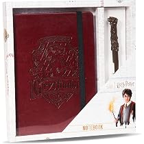 Set Papeterie Harry Potter - Carnet A5 Et Trousse Zippée Avec Pins Chibi