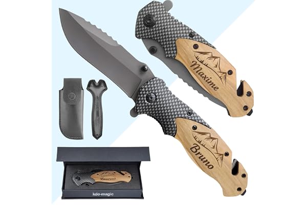 KDO MAGIC Couteau de survie personnalisé - Prénom gravé - Lame de sécurité personnalisable - Manche en bois gravé - Effet carbone - Cadeau Saint-Valentin -Idée cadeau homme anniversaire