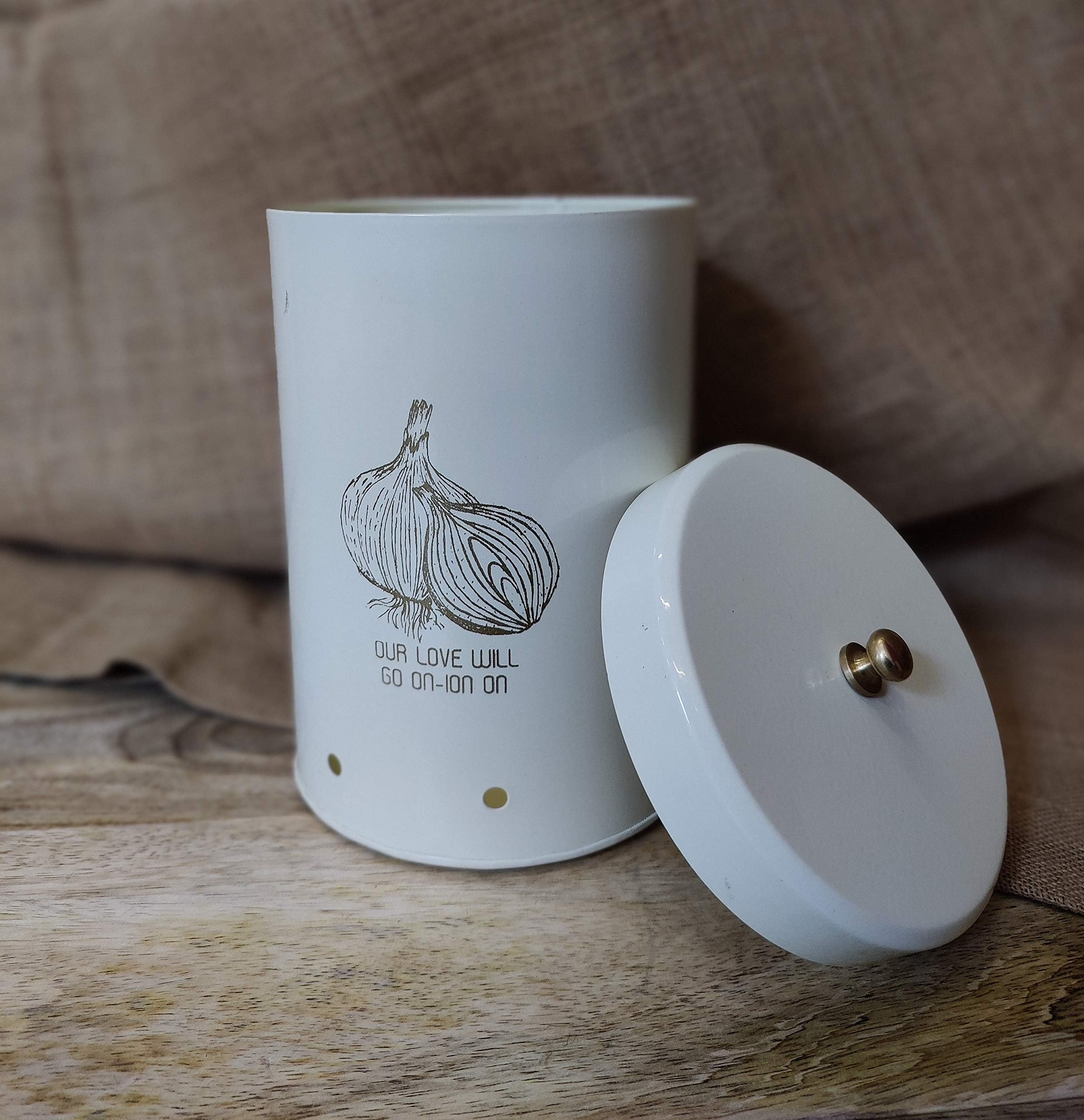 Elan Country Metal Onion Storage Bin, Vegetable Organizer for kitchen,Storing Onion 1.5 kg (Off White)