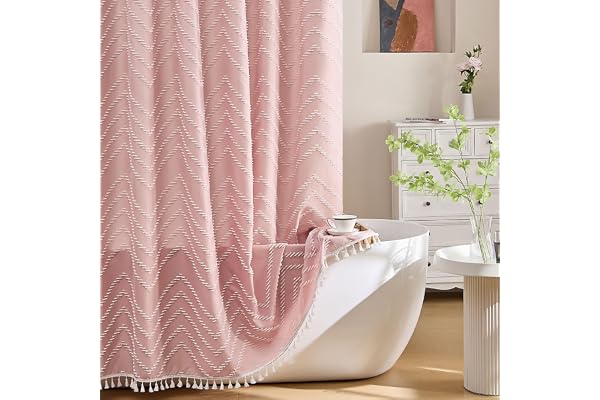 Extra långt rosa bohemiskt duschdraperi med vit tofs, vävt tyg, tuftad, Chevron, randig, 183 x 198 cm, modern, texturerad, minimalistisk, söt badrumsgardin