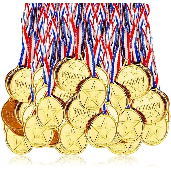 Oro, Argento, Medaglie Bronzee Di Sport Con Il Nastro Immagine Stock - Immagine Di Complemento
