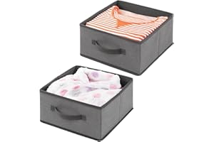 mDesign panier de rangement en fibre synthétique (lot de 2) – corbeille de rangement pour l’armoire – boite en tissu avec poignée et design ouvert pour habits, couvertures et autres – gris foncé