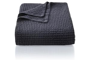 ‎CHUFFED CHUFFED 100% Cotton Blanket, 150 x 200 cm, Soft and Breathable Bedspread, Waffle Pattern, Lightweight Blanket as Sofa Blanket, Couch Blanket, Soft Cuddly Blanket for Living Room, Sofa, Couch,