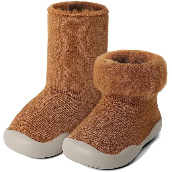 Chaussures souples bébé : respect du pied et confort