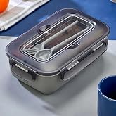 Promosyonca Beslenme Kutusu, 2 B&ouml;lmeli Lunch Box, Kaşık ve &Ccedil;atal Dahil, BPA Free, Kilitlenebilir Kapak, &Ccedil;atal Kaşık B&ouml;lmeli