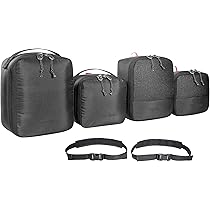 Tatonka Notebook Sleeve - 15 inch laptophoes met afritsbaar klittenband voor bevestiging in de rugzak - Inclusief gevoerd insteekvak voor een tablet Tatonka Notebook Sleeve - 15 inch laptophoes met afritsbaar klittenband voor bevestiging in de rugzak - Inclusief gevoerd insteekvak voor een tablet