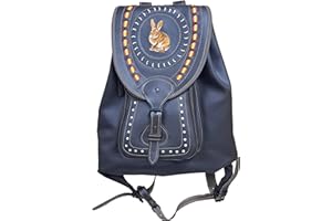 Tiendas LGP - Caza - Zurrón en Piel, Tamaño Grande 45x44 cm. Fabricado artesanalmente. Con detalle de Bandera de España y Liebre bordado