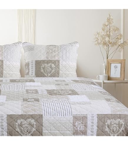 Couvre-lit Matelassé Autrefois Frenchy 230x250cm + 2 Taies - Motif Cœur Microfibre