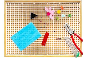 ILLUCKAI 17"x12" Stained Glass Cutting Mat, Double-Layer Detachable Design, Great for Scoring and Cutting Glass, Catching Glass Shards, Stained Glass Cutting Tools Supplies (1 Type Grid - White)