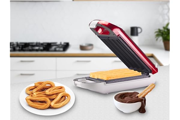 BEPER BT.600Y. Plaque antiadhésive pour churros, Puissance 800 W, Poignée isolante, Voyant de fonctionnement et pieds antidérapants - Idéale pour le petit-déjeuner et les fêtes - Rouge