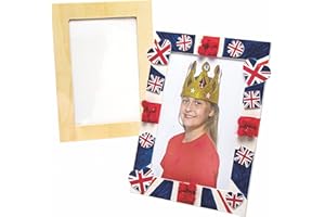 Baker Ross ET128 Wooden Photo Frames - Pack of 4, Woodcrafts for Kids to Design, Paint, Decorate and then Use