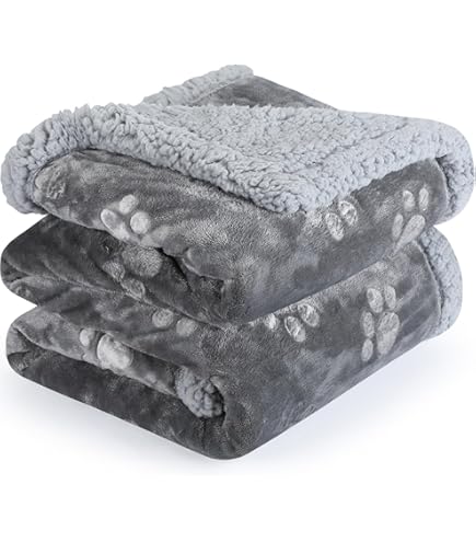 PETTOM Waterdichte hondendeken, 127 x 100 cm, wollig, van Sherpa fleece, hondendeken, wasbaar, dubbelzijdige huisdierdeken voor bank, grijs PETTOM Waterdichte hondendeken, 127 x 100 cm, wollig, van Sherpa fleece, hondendeken, wasbaar, dubbelzijdige huisdierdeken voor bank, grijs