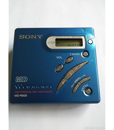 À vendre : Baladeur Sony MD Walkman digital recording MZ-R70 en À vendre : Baladeur Sony MD Walkman digital recording MZ-R70 en