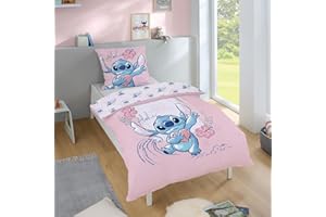 ‎FAMILANDO Disney Stitch Children's Bed Linen 2-Piece 135 x 200 cm + 80 x 80 cm - Bed Linen with Zip - Skin-Friendly and Breathable Made of 100% Cotton - Colourfast, Easy to Clean and Oeko-Tex Certified