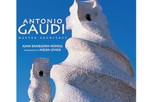 Antonio Gaudi: Master Architect (Tiny Folio)