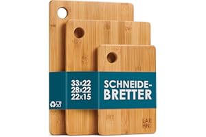 ‎LARHN Schneidebrett Holz (3er Set) - 3 Extra Dicke Bambus-Schneidebretter - 33 x 22 cm / 28 x 22 cm / 22 x 15 cm - Die Perfekte Holzbrett Küche, Brotbretter und Servierbretter - von LARHN