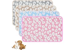 Cretvestsar 4pcs Puppy Blankets Washable Pet Fleece Sleep Mat Cushion Soft Cats Blankets Reusable Small Pet Sleep Blankets Coral Velvet Hamster Cage Liners 40 * 60cm (4Pcs)