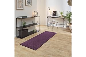 Carpet Studio Ohio Alfombra Pasillo 67x180cm, Alfombras para Dormitorio, Cocina & Pasillo, Fácil de Limpiar, Superficie Suave, Pelo Corto - Berenjena/Violeta