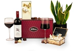 Red Wine & Chocolate Hamper - Merlot Wine, Chocolates, Pralines – Christmas Hampers for Couples, Red Wine Gift Set, Birthday Gift for Women or Men, Hampers & Gourmet Gifts - by Hay Hampers