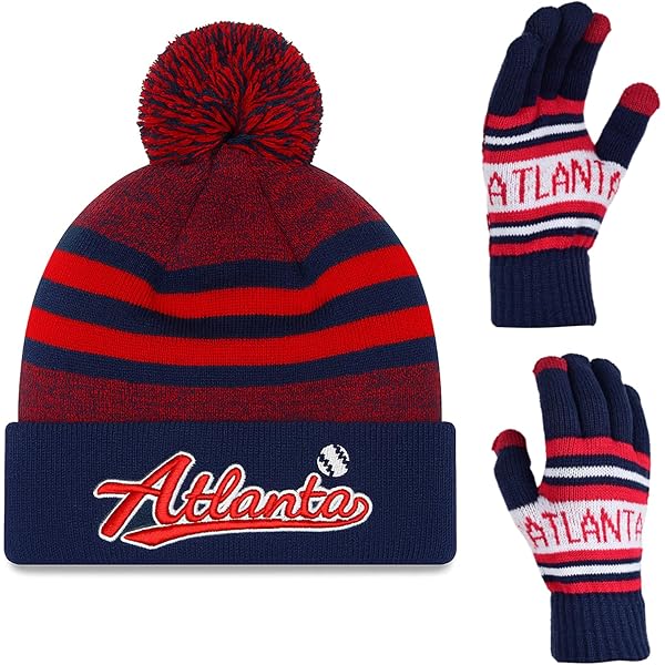 Gorro De Punto Multicolor 3d Con Pompón Aislado Sobre Fondo